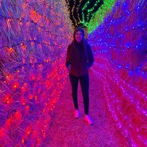 Meet your Posher, Adriana